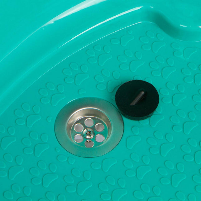 Blovi Booster Pet Tub - comfortable pet bathing tub with ramp.