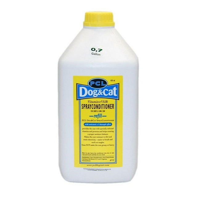 PCL Vitamin & Silk Detangler Spray - anti-static spray conditioner that facilitates fur detangling - 2.7L.
