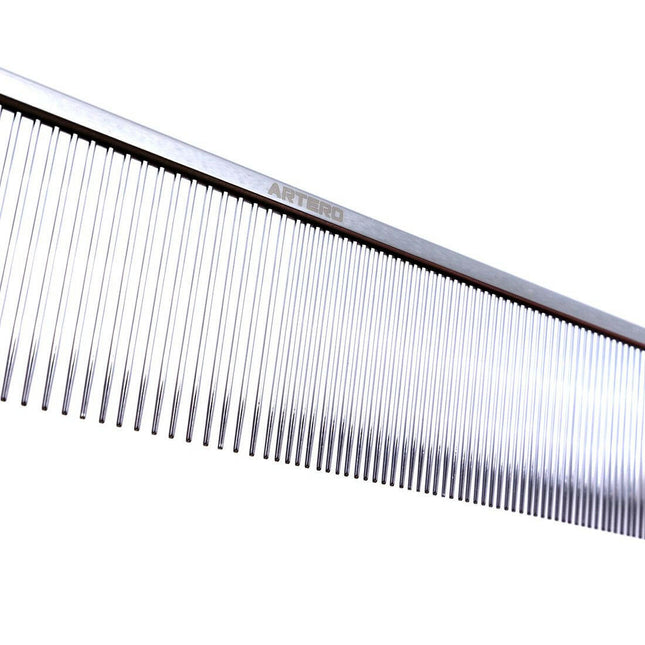 Artero Extra Volume Comb - professional comb with a mixed tooth spacing of 50/50.