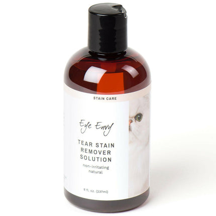 Eye Envy Tear Stain Remover for Cats - liquid for removing tear stains and discoloration under a cat's eyes.