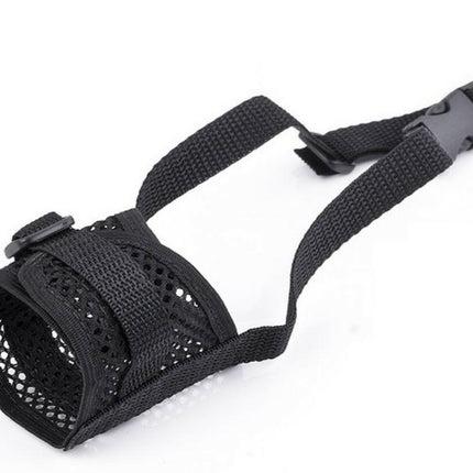 Blovi Mesh Muzzle - sturdy, adjustable mesh muzzle for dogs.