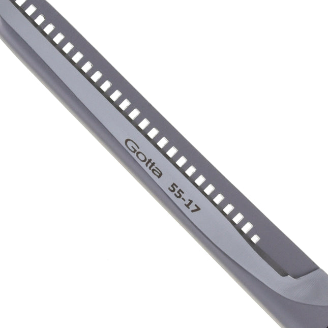 Gotta Solingen Eco Thinning Shears with Plastic Handle and Hook, Single-Sided, 30 Teeth.