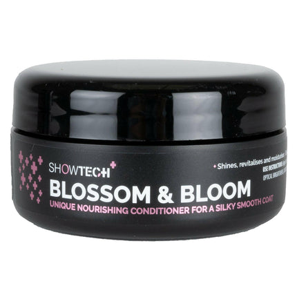 Show Tech+ Blossom & Bloom Conditioner - revitalizing conditioner for dogs and cats, moisturizing - protective, concentrate 1:20.