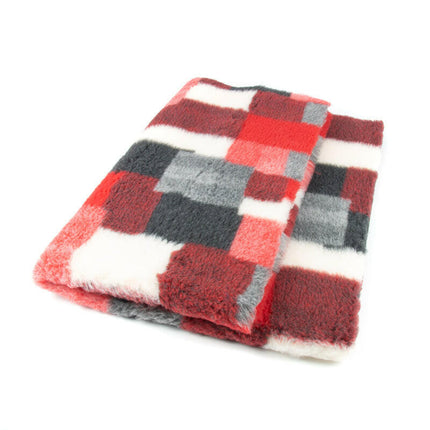 Blovi DryBed VetBed A+ - non-slip pet bed, red/gray checkered (patchwork).