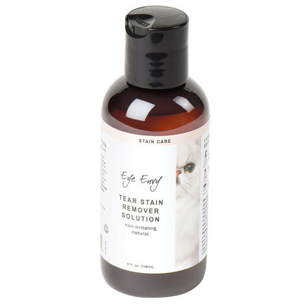 Eye Envy Tear Stain Remover for Cats - liquid for removing tear stains and discoloration under a cat's eyes.