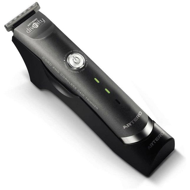 Artero Divinity Trimmer - dual-speed, cordless finishing clipper with two blades.
