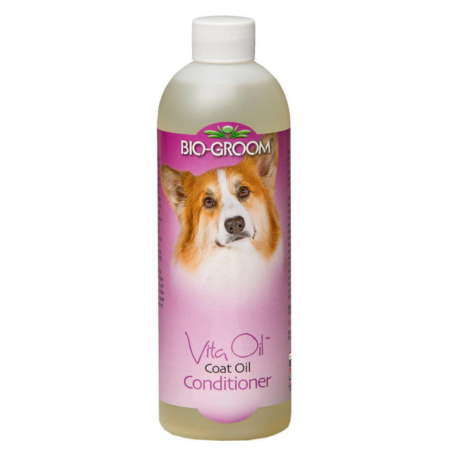 Bio - Groom Vita Oil - nourishing and protective treatment for dog and cat fur.