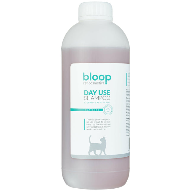 Bloop Day Use Shampoo Cat Care - gentle cleansing shampoo for cats with panthenol and keratin, concentrate 1:10.