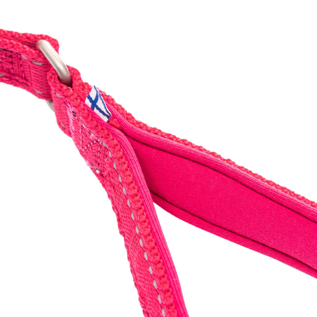 Hurtta Casual Reflective Leash Eco Ruby - dog leash, perfect for everyday use made from recycled materials.